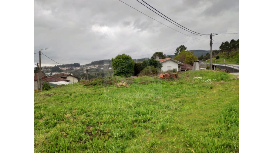 Moradia T3 para Venda em Roge Foto 3