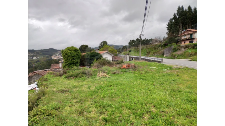 Moradia T3 para Venda em Roge Foto 4