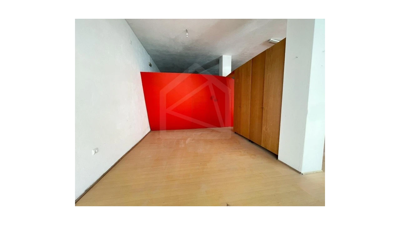 Loja para Venda em São João da Madeira Foto 4