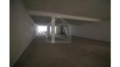 Loja para Venda em São João da Madeira