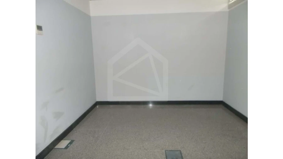 Loja para Venda em Cortegaça Foto 2