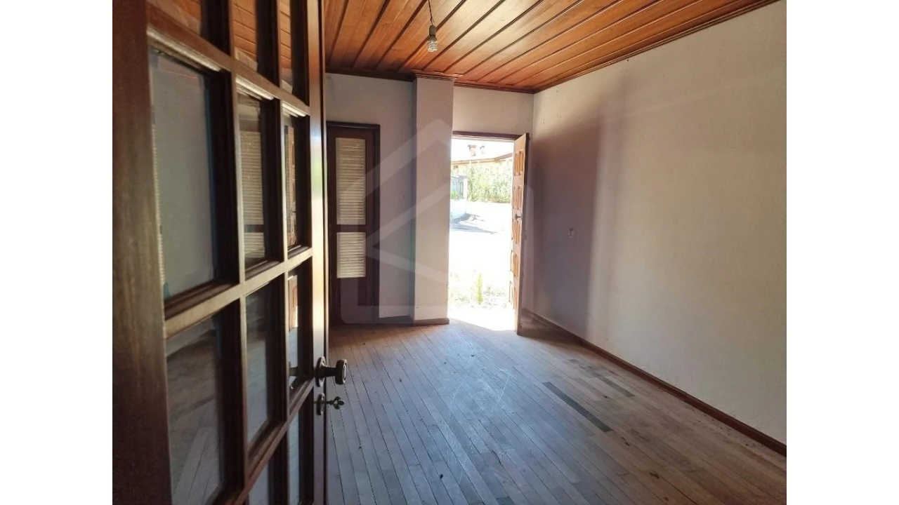 Armazém para Venda em Vilarinho do Bairro Foto 1