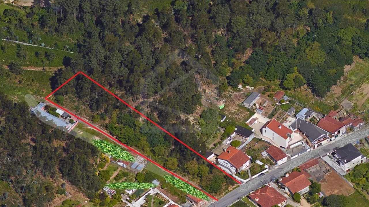 Terreno para Venda em Sanguedo Foto 1