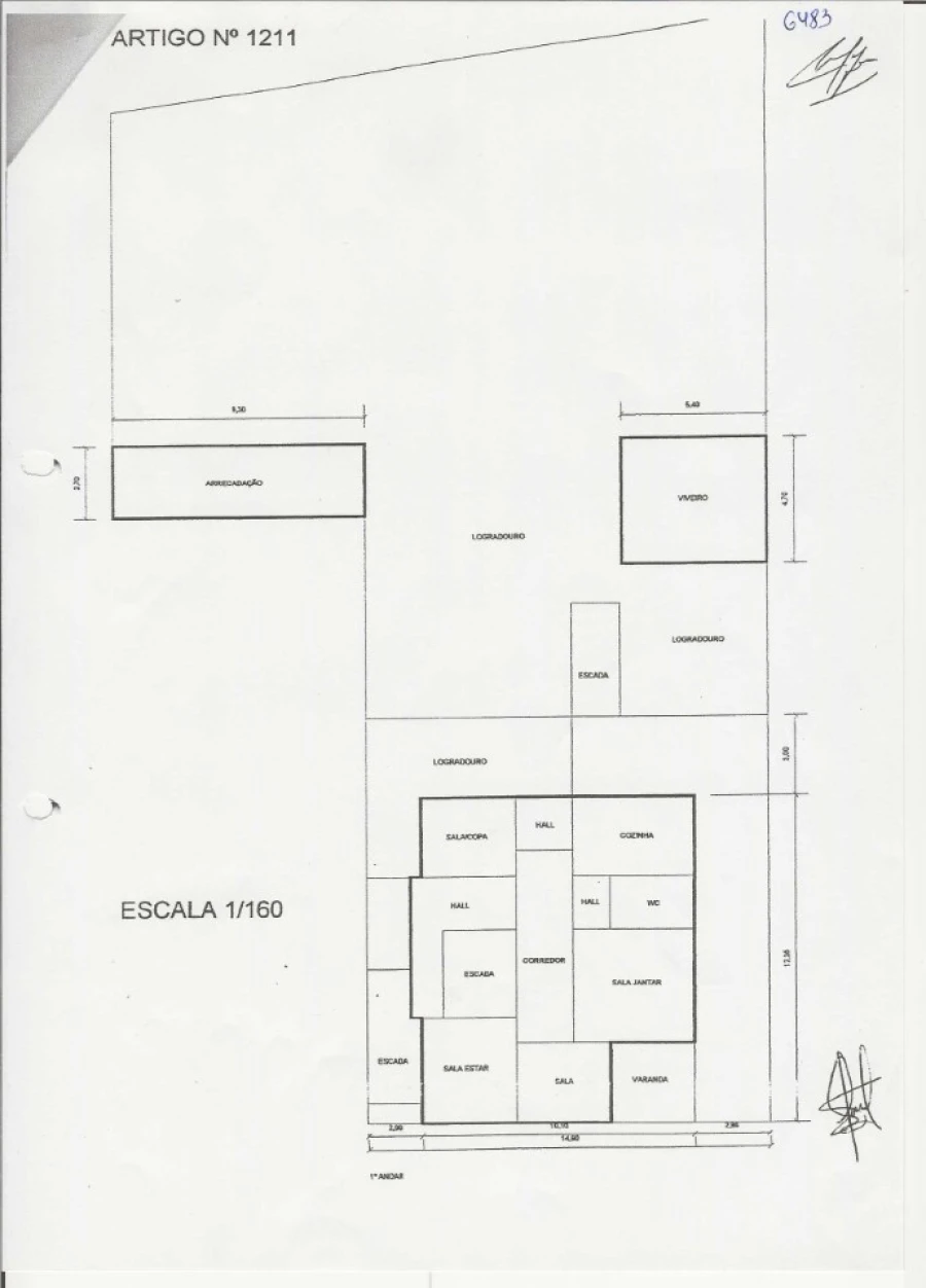 Moradia T5 para Venda em São João da Madeira Planta 1