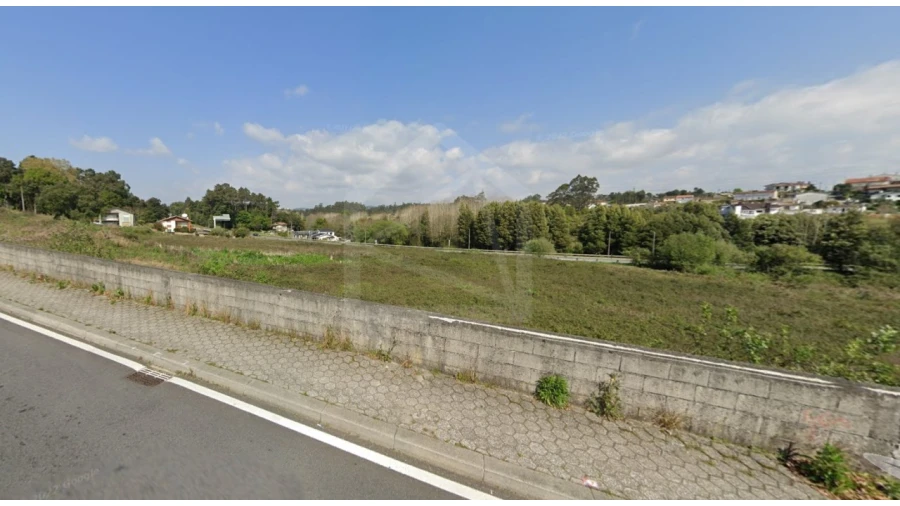 Terreno para Venda em O. Azeméis, Riba-Ul, Ul, Macinhata Seixa, Madail Foto 5