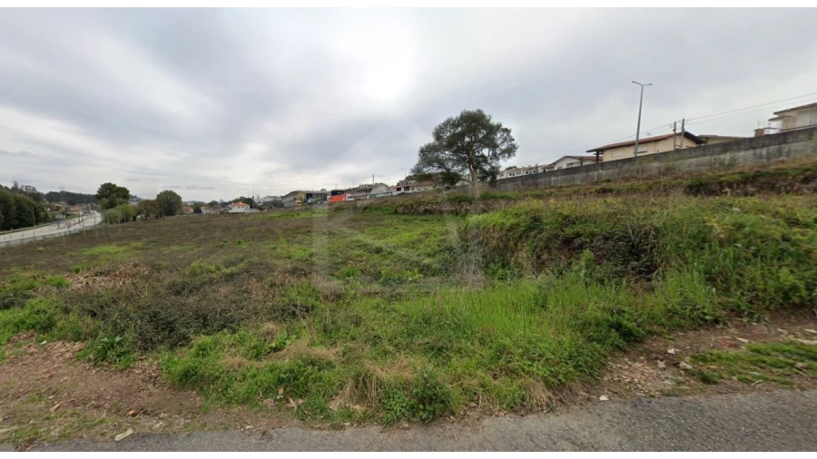 Terreno para Venda em O. Azeméis, Riba-Ul, Ul, Macinhata Seixa, Madail Foto 7