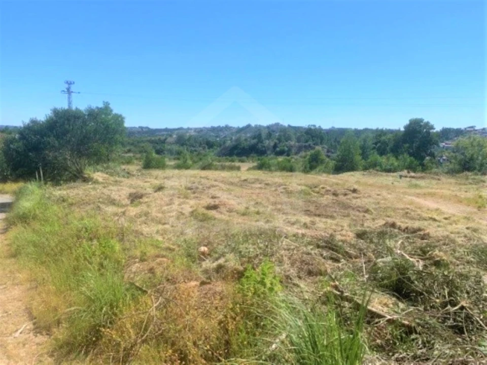 Terreno para Venda em Sandim, Olival, Lever e Crestuma Foto 8