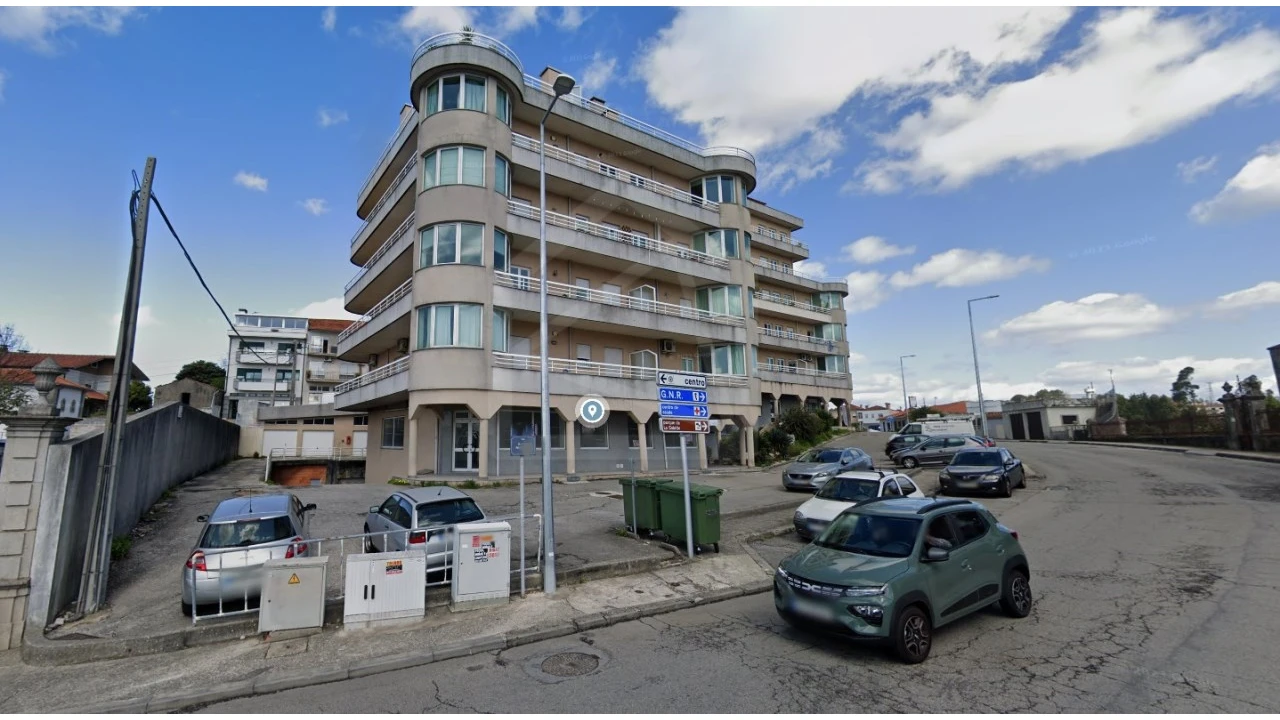 Negócio para Venda em O. Azeméis, Riba-Ul, Ul, Macinhata Seixa, Madail Foto 2