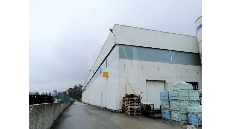 Armazém para Venda em Oiã Foto 3