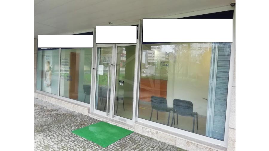 Loja para Arrendamento em Lordelo do Ouro e Massarelos Foto 1