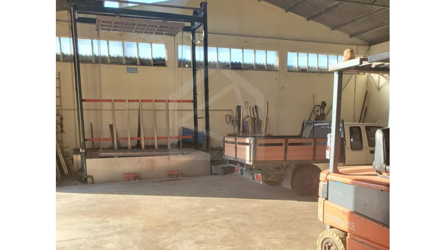 Armazém para Venda em Lourosa Foto 5