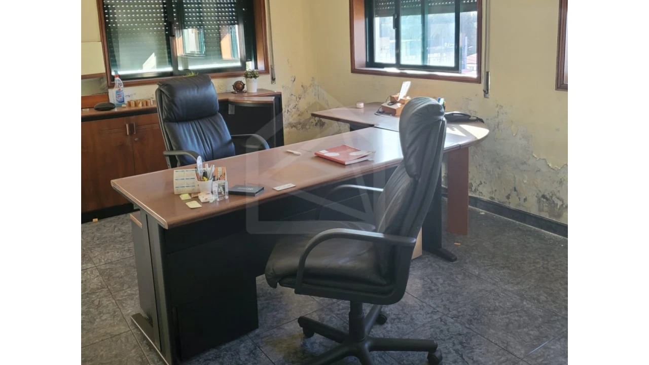 Armazém para Arrendamento em Lourosa Foto 7