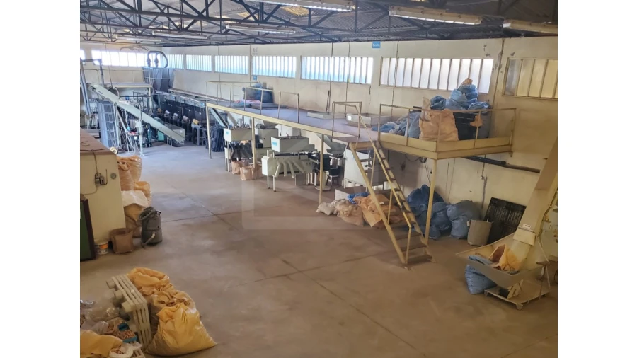 Armazém para Arrendamento em Lourosa Foto 3