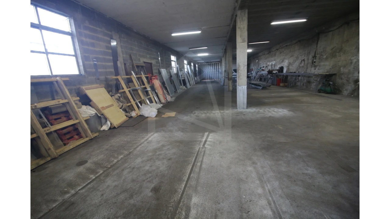 Armazém para Venda em Sever do Vouga Foto 16