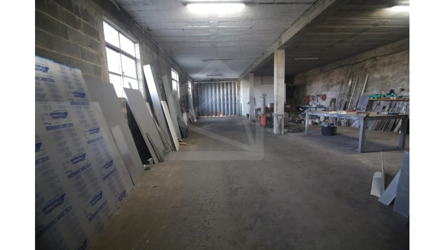 Armazém para Venda em Sever do Vouga Foto 12