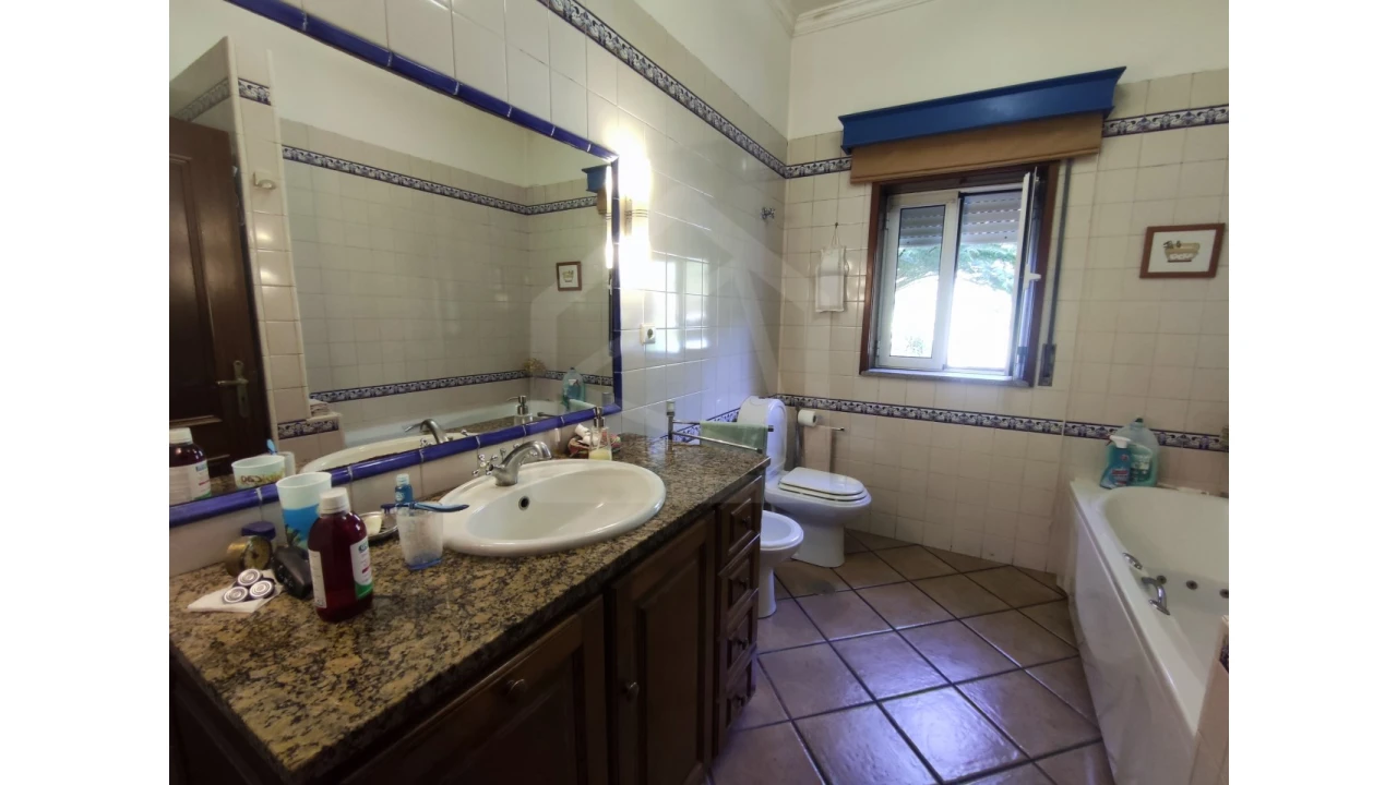 Moradia T3 para Venda em Ossela Foto 27