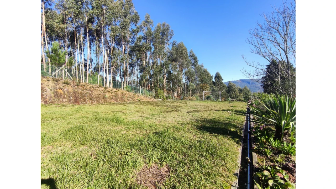 Moradia T3 para Venda em Ossela Foto 71