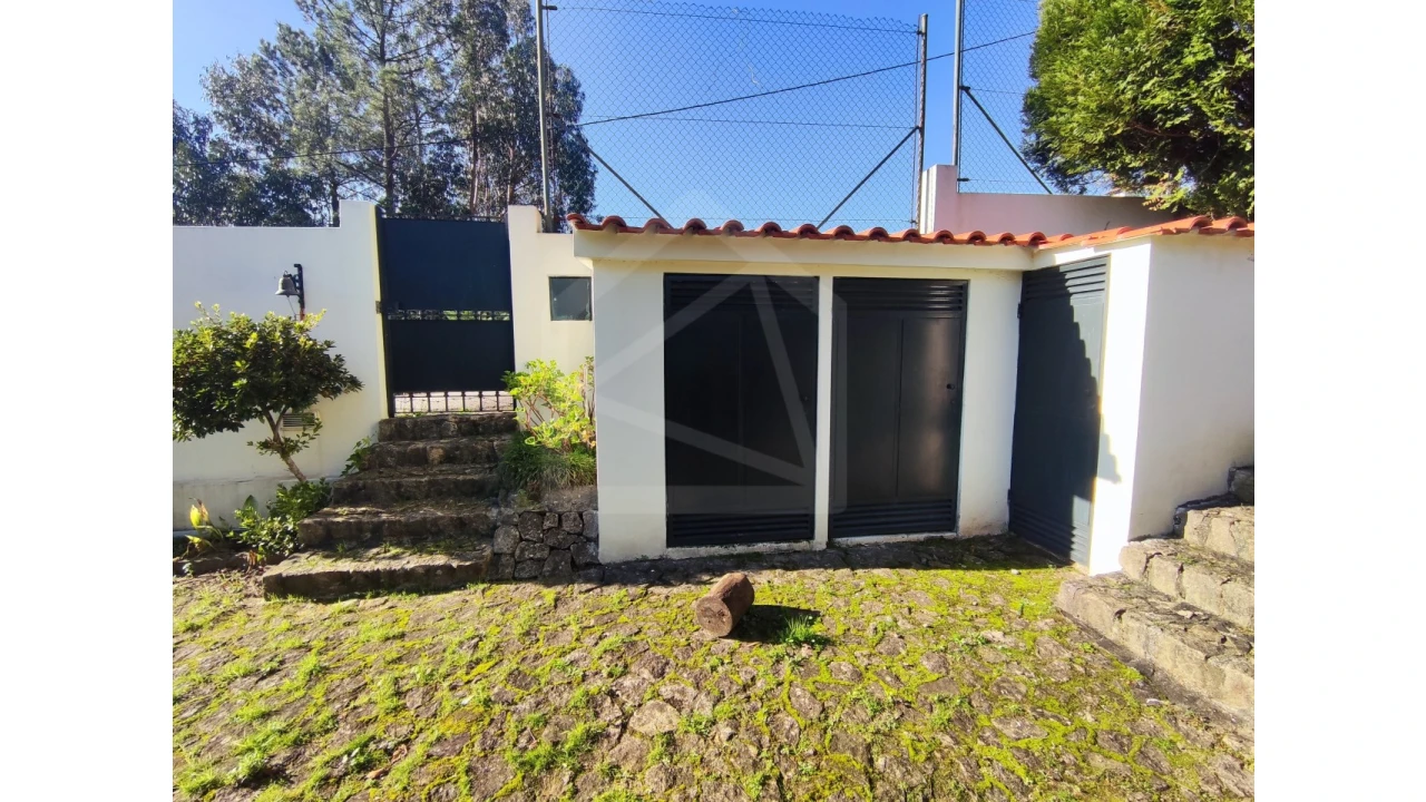 Moradia T3 para Venda em Ossela Foto 72