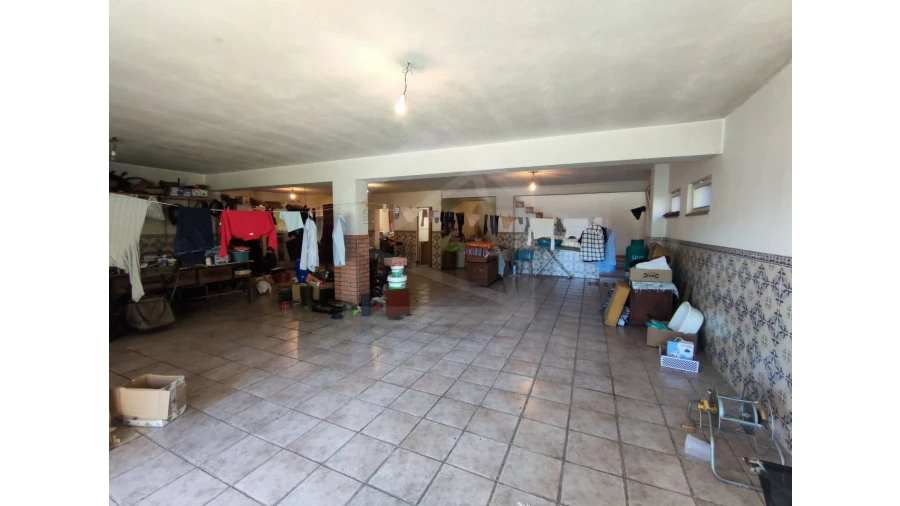 Moradia T3 para Venda em Ossela Foto 37