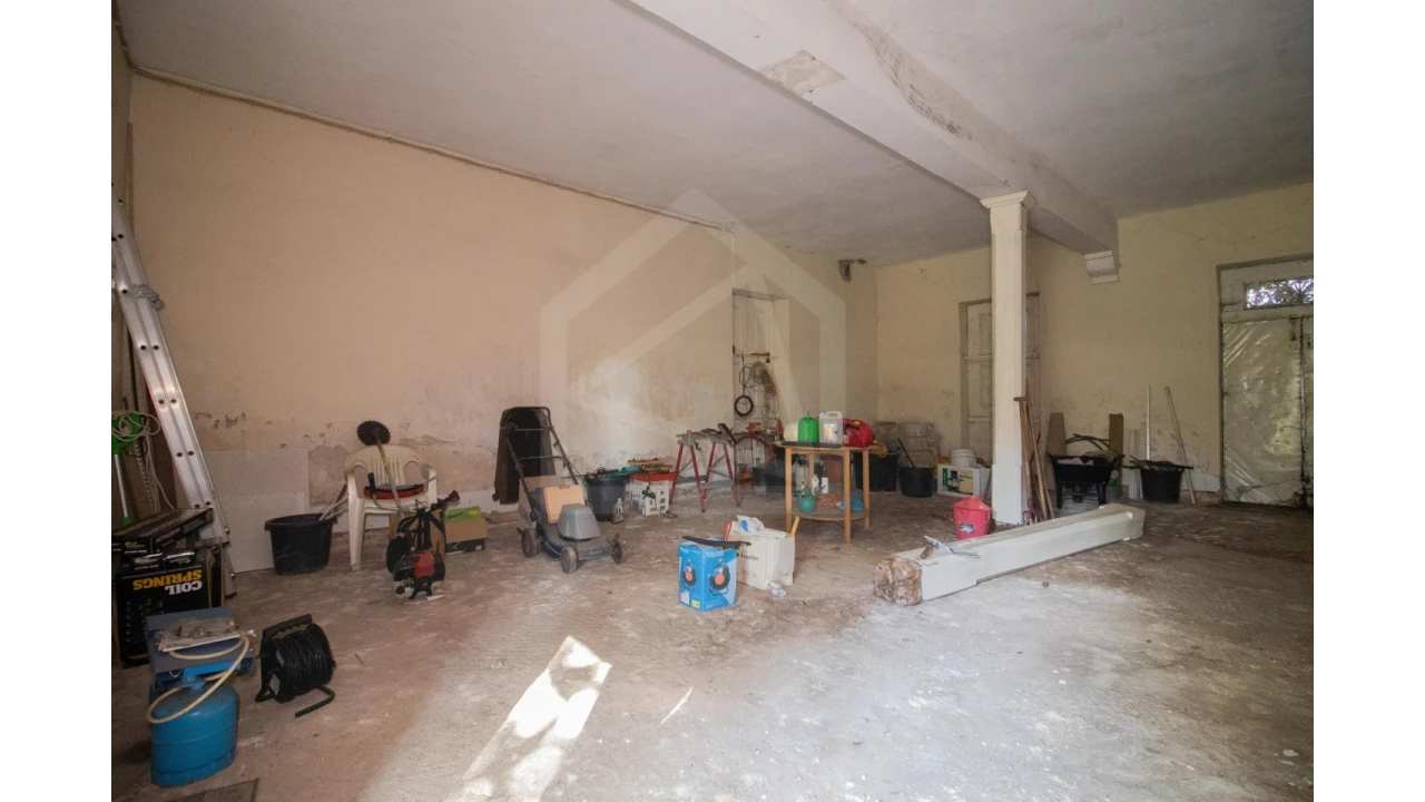 Moradia T7 para Venda em Vila de Cucujães Foto 16