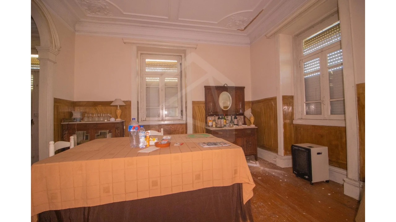 Moradia T7 para Venda em Vila de Cucujães Foto 24