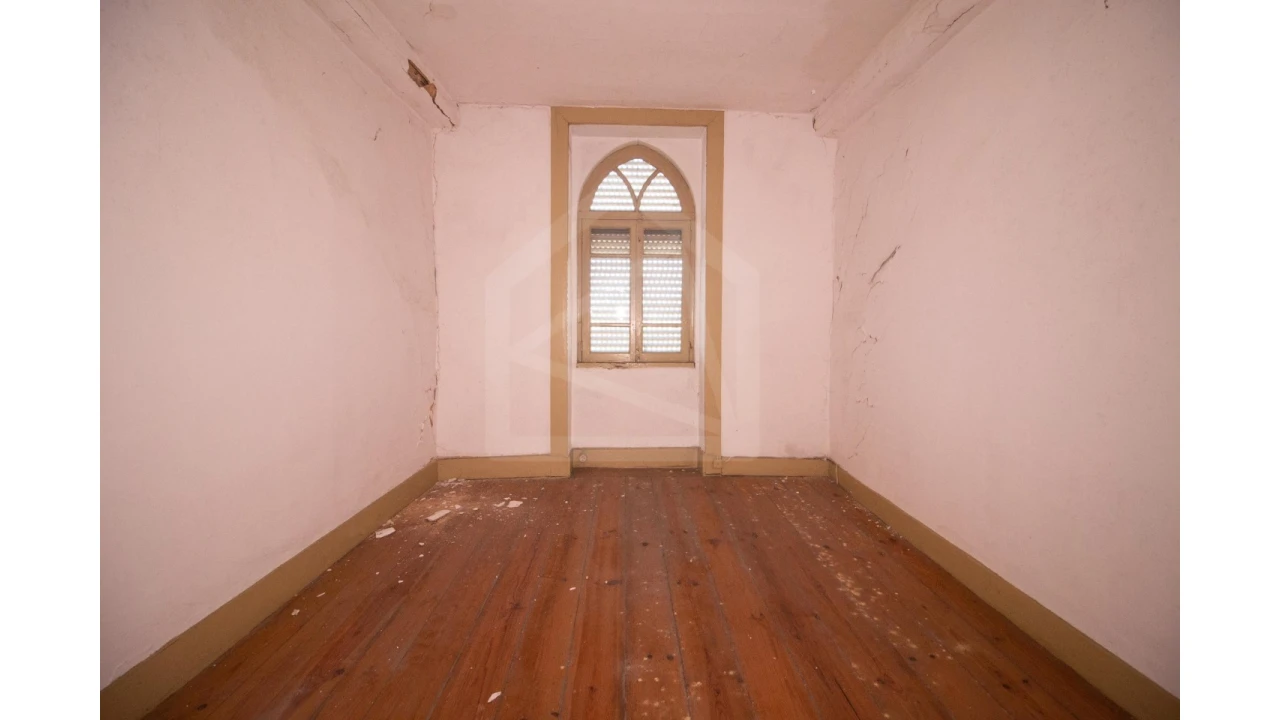 Moradia T7 para Venda em Vila de Cucujães Foto 45