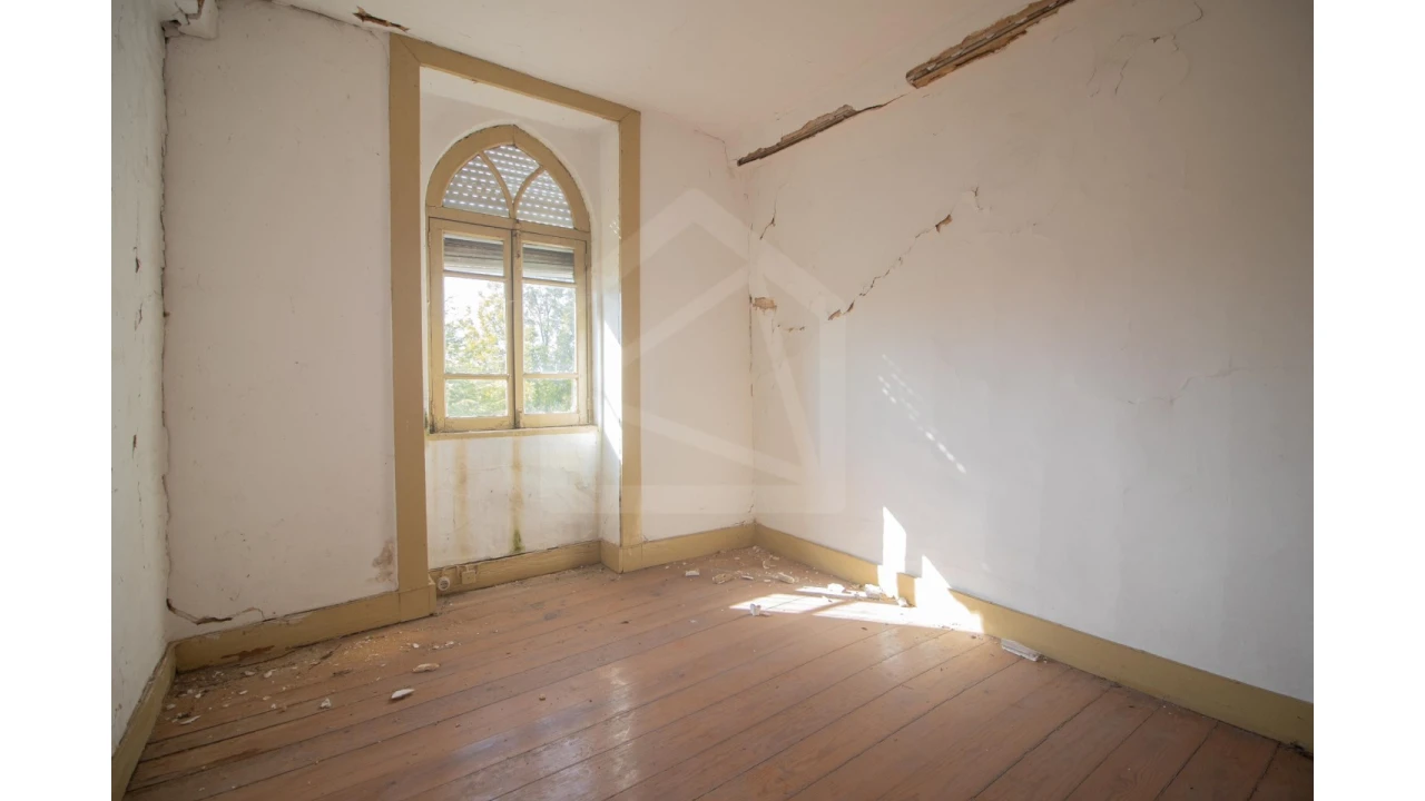 Moradia T7 para Venda em Vila de Cucujães Foto 54