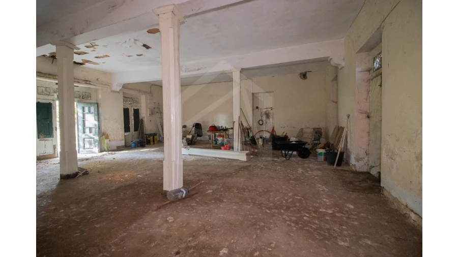 Moradia T7 para Venda em Vila de Cucujães Foto 20