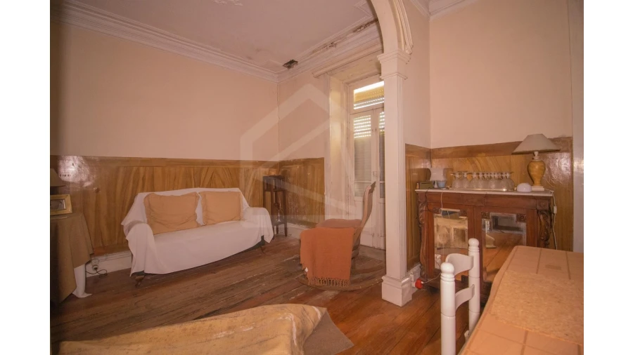 Moradia T7 para Venda em Vila de Cucujães Foto 27