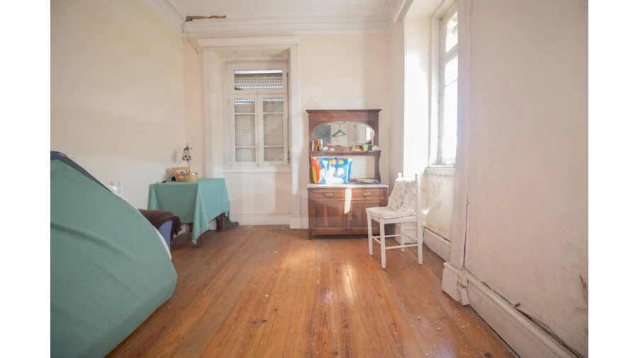 Moradia T7 para Venda em Vila de Cucujães Foto 33