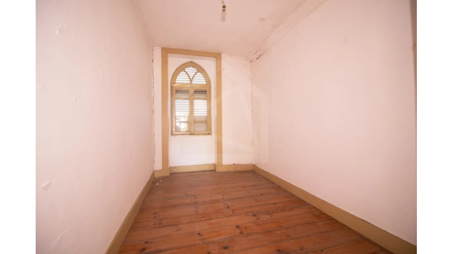 Moradia T7 para Venda em Vila de Cucujães Foto 52