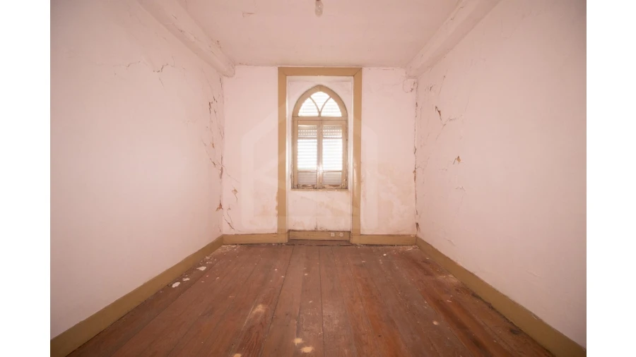 Moradia T7 para Venda em Vila de Cucujães Foto 55