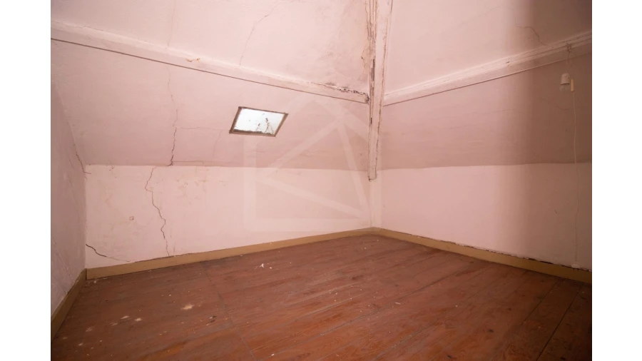 Moradia T7 para Venda em Vila de Cucujães Foto 56