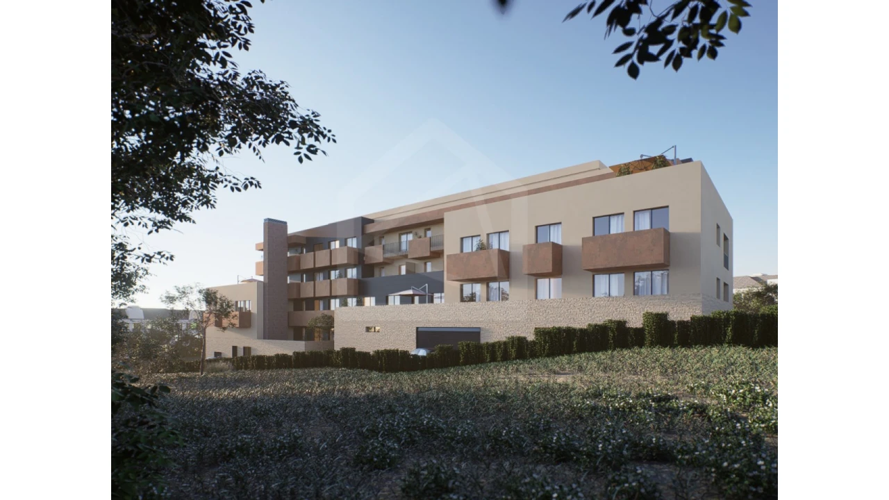 Prédio para Venda em Arrifana Foto 9