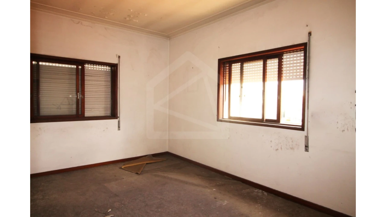 Moradia T5 para Venda em São João da Madeira Foto 18
