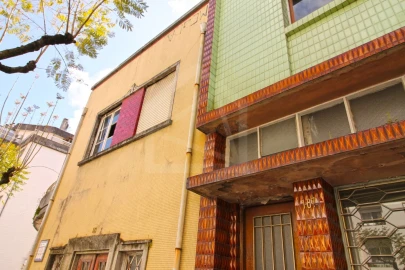 Moradia T5 para Venda em São João da Madeira