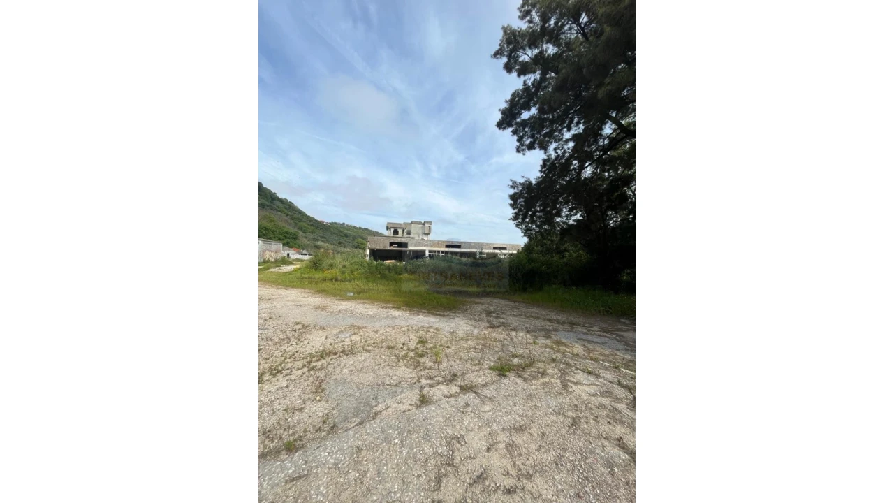 Armazém para Venda em Camarate, Unhos e Apelação Foto 3