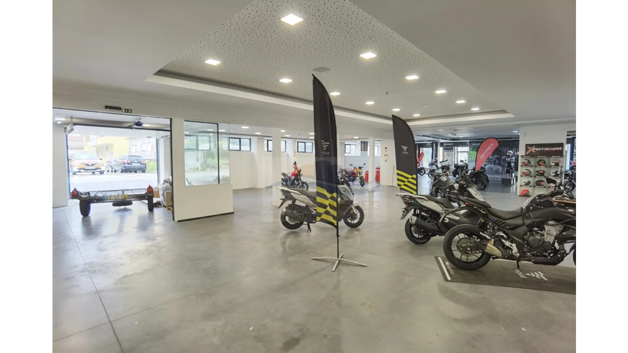 Loja para Venda em Malveira e São Miguel de Alcainça Foto 11