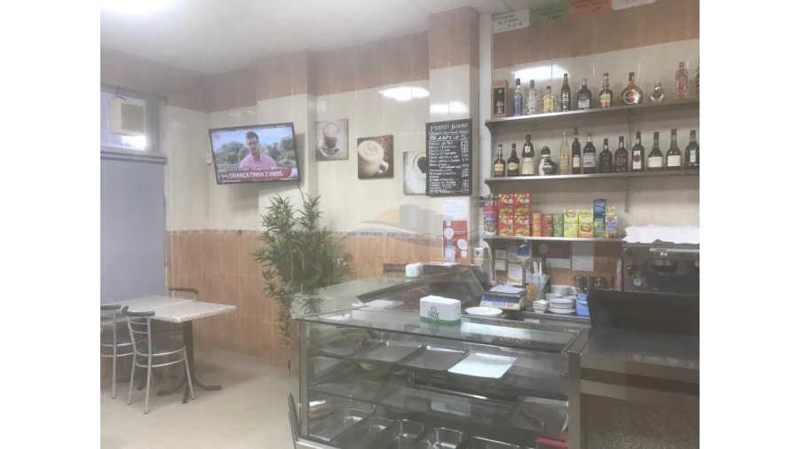 Negócio para Venda em Rio de Mouro Foto 9