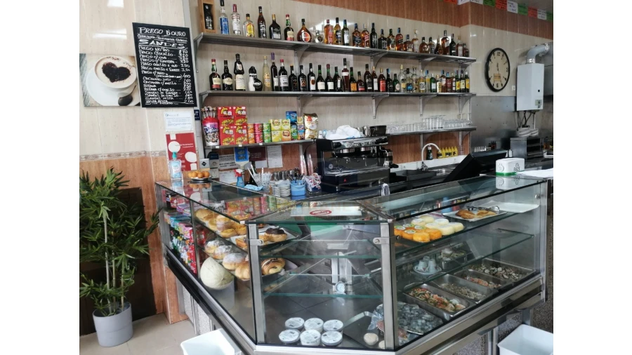 Negócio para Venda em Rio de Mouro Foto 11