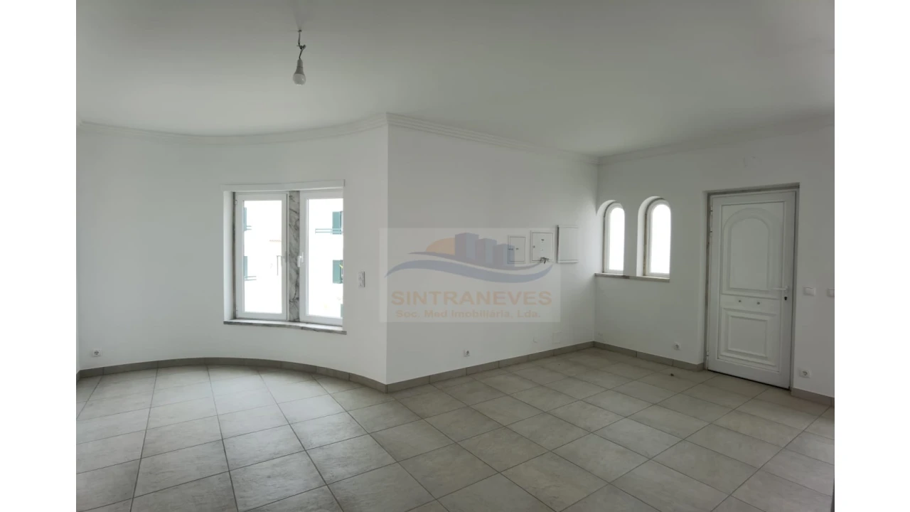 Moradia T3 para Venda em Ericeira Foto 12