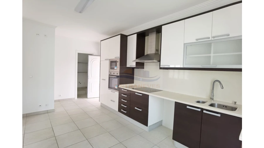 Moradia T3 para Venda em Ericeira Foto 7