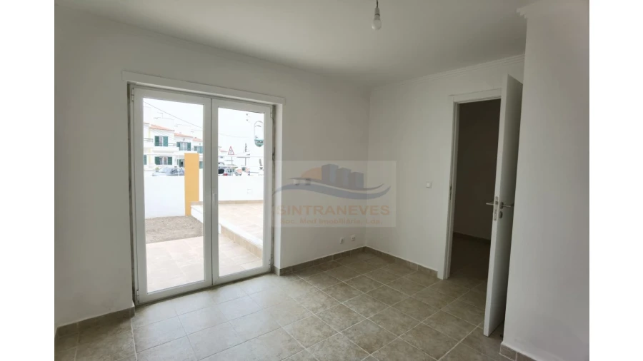 Moradia T3 para Venda em Ericeira Foto 21