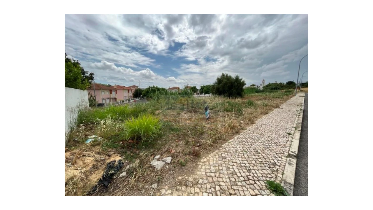 Terreno para Venda em Carregado e Cadafais Foto 4