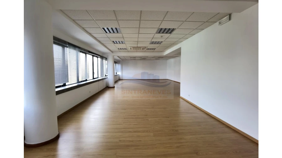 Escritório para Arrendamento em Carnaxide e Queijas Foto 3