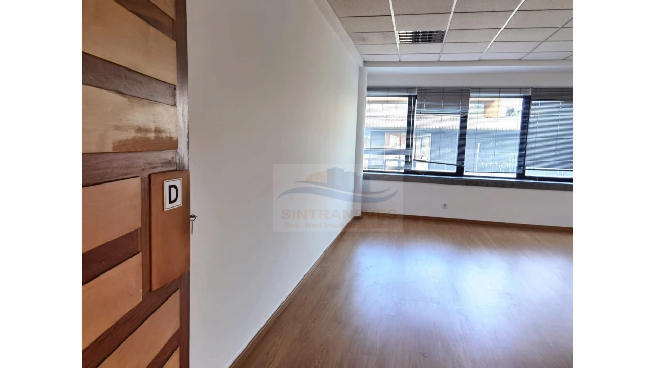 Escritório para Arrendamento em Carnaxide e Queijas Foto 2