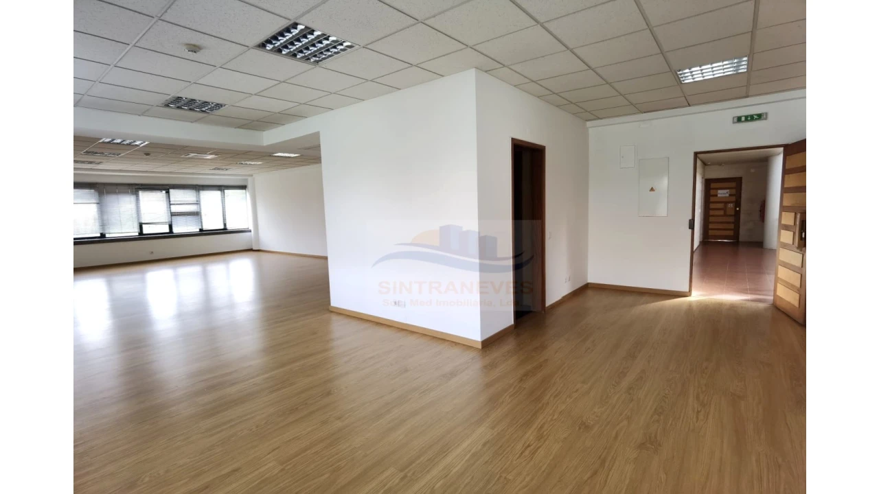 Escritório para Arrendamento em Carnaxide e Queijas Foto 3