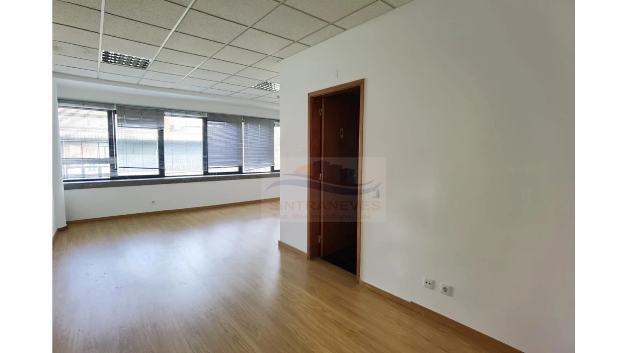 Escritório para Arrendamento em Carnaxide e Queijas Foto 4