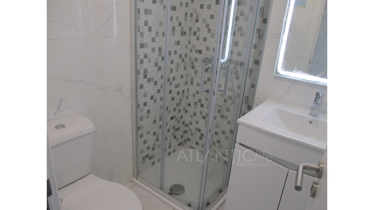 Moradia T9 para Venda em Ajuda Foto 11