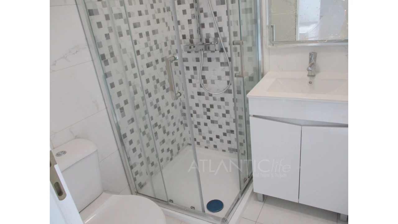 Moradia T9 para Venda em Ajuda Foto 12